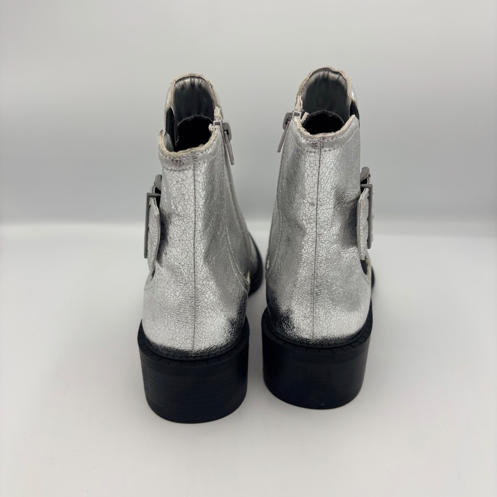 BCBGeneration Barini Silver Metallic Cutout Ankle Boots 6.5M Western Festival - Picture 11 of 16